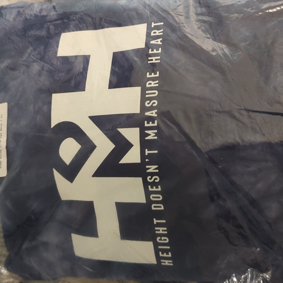 Height Doesn't Measure Heart Hoodie size Large tie dye blue in color - Picture 1 of 2